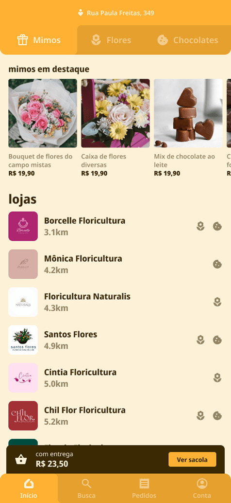 O feed inicial: mimos em destaque e as floriculturas mais próximas, cada uma com sua distância