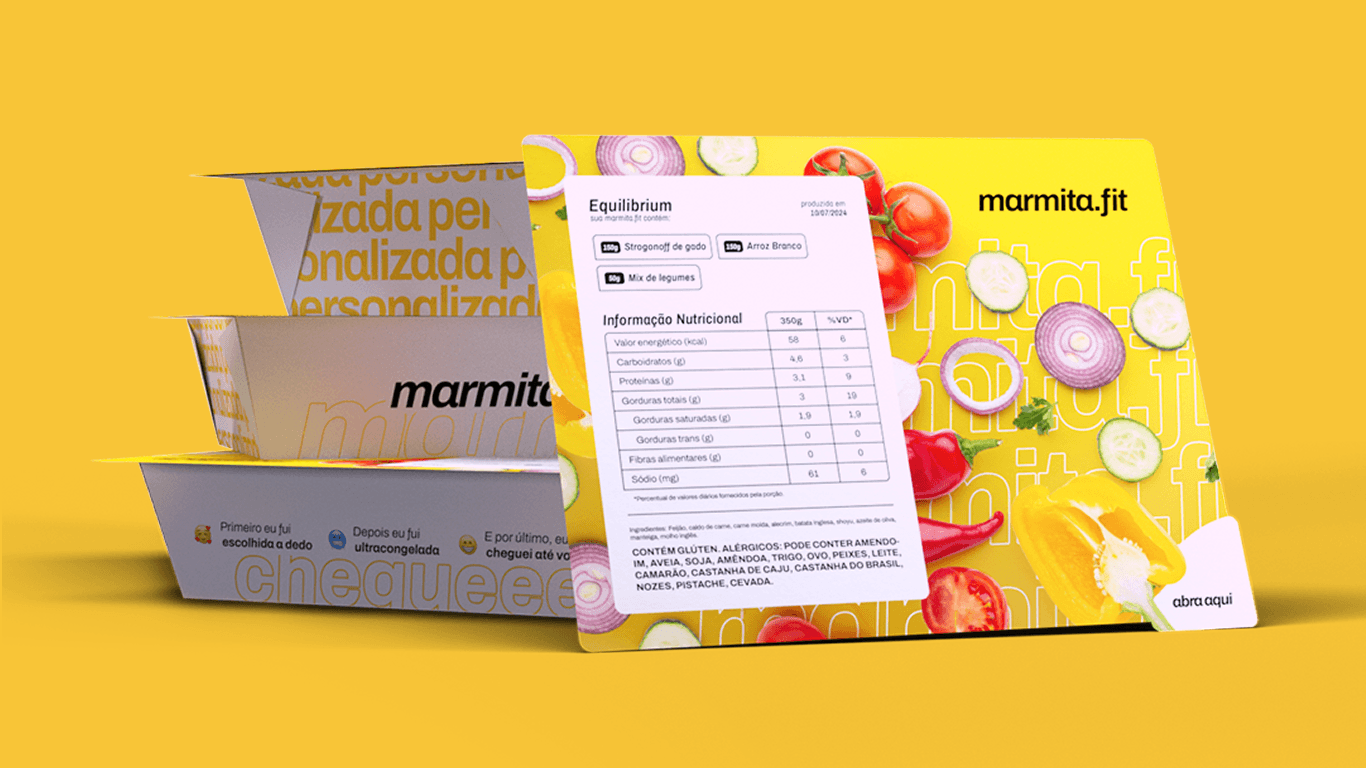 The printed marmita.fit packaging